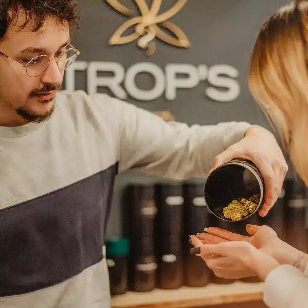 presentation-produit-shop-cbd-angouleme